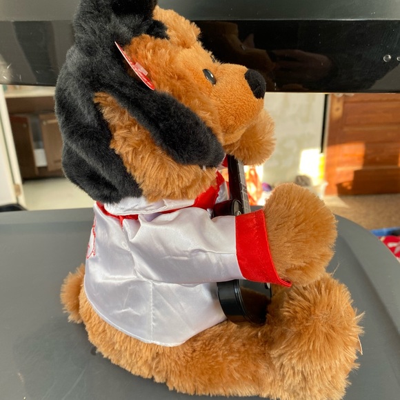 Cuddle Barn Teddie B Elvis Presley Animated Sound bear 15” tested working w/tags - Picture 6 of 10